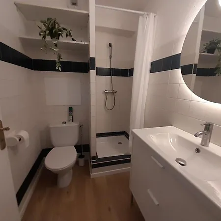 Renove Avec Balcon A Deux Pas Des Plages D'anglet - Fr-1-239-1076 Anglet
